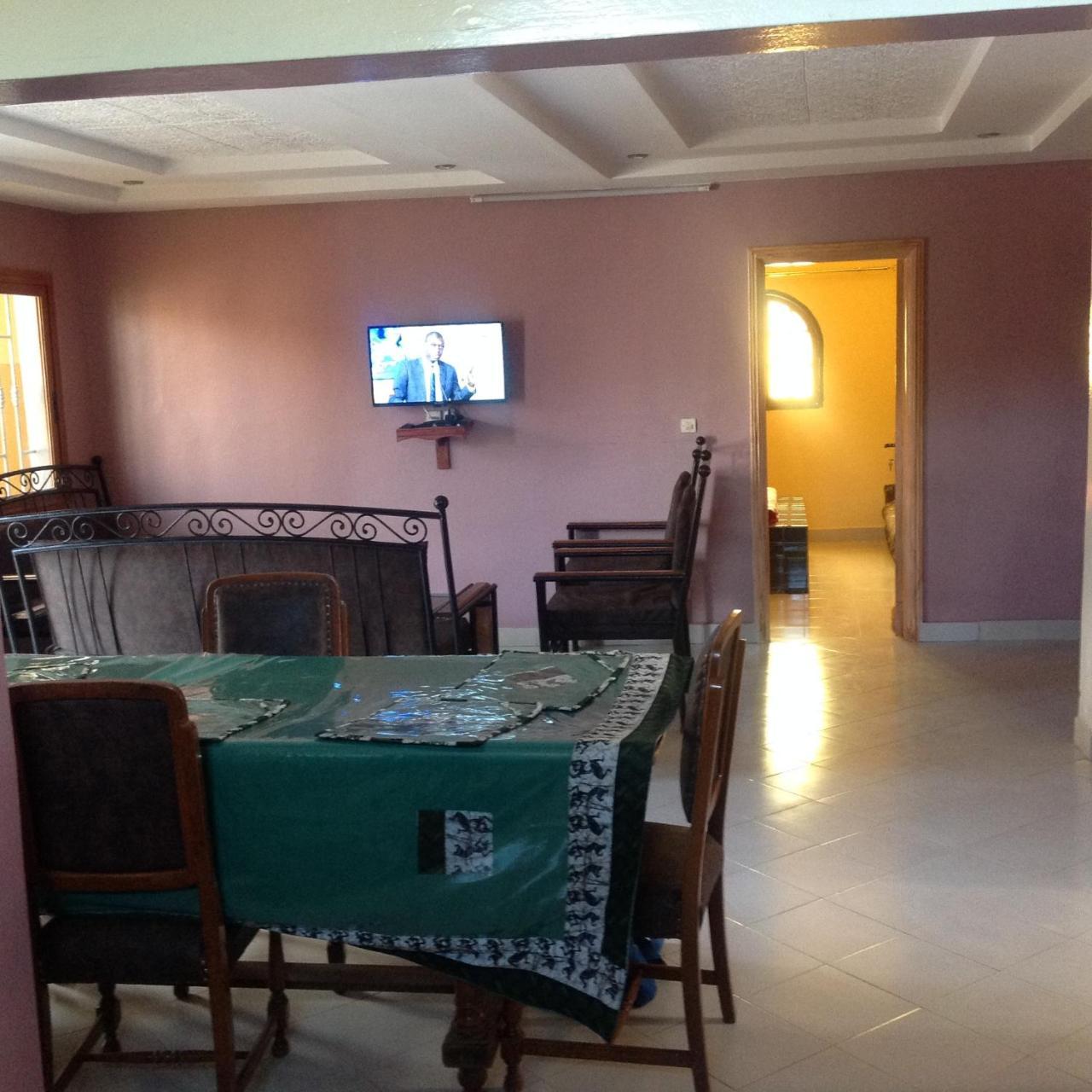 Chez Mimi Appartement Toubab Dialaw Buitenkant foto