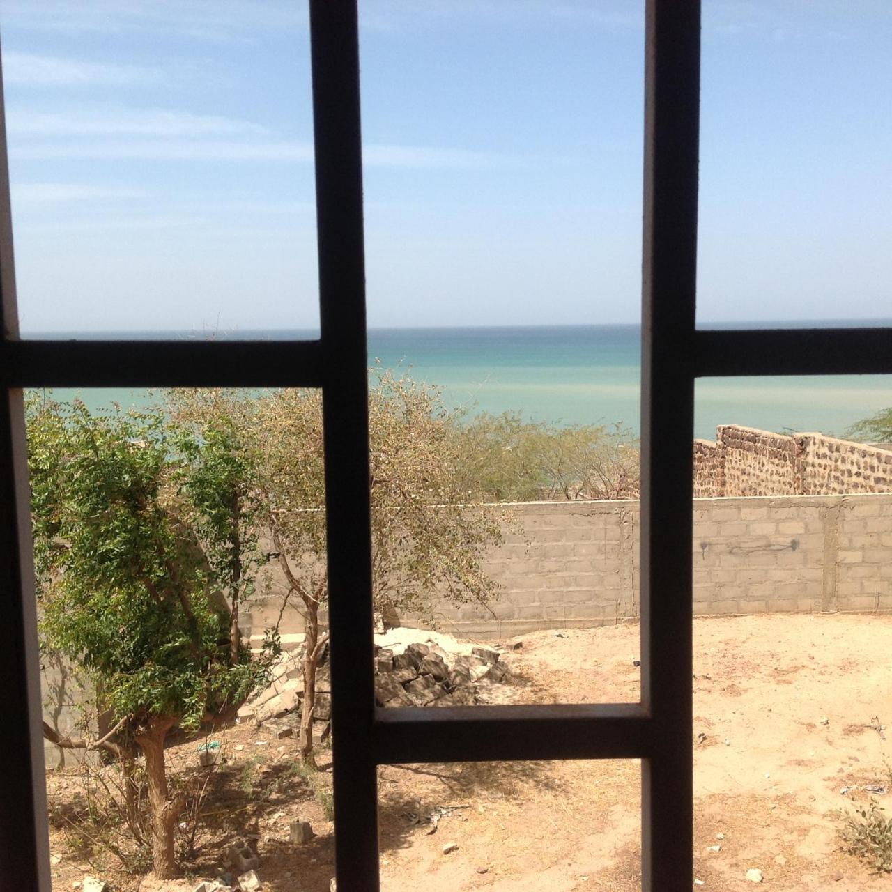 Chez Mimi Appartement Toubab Dialaw Buitenkant foto