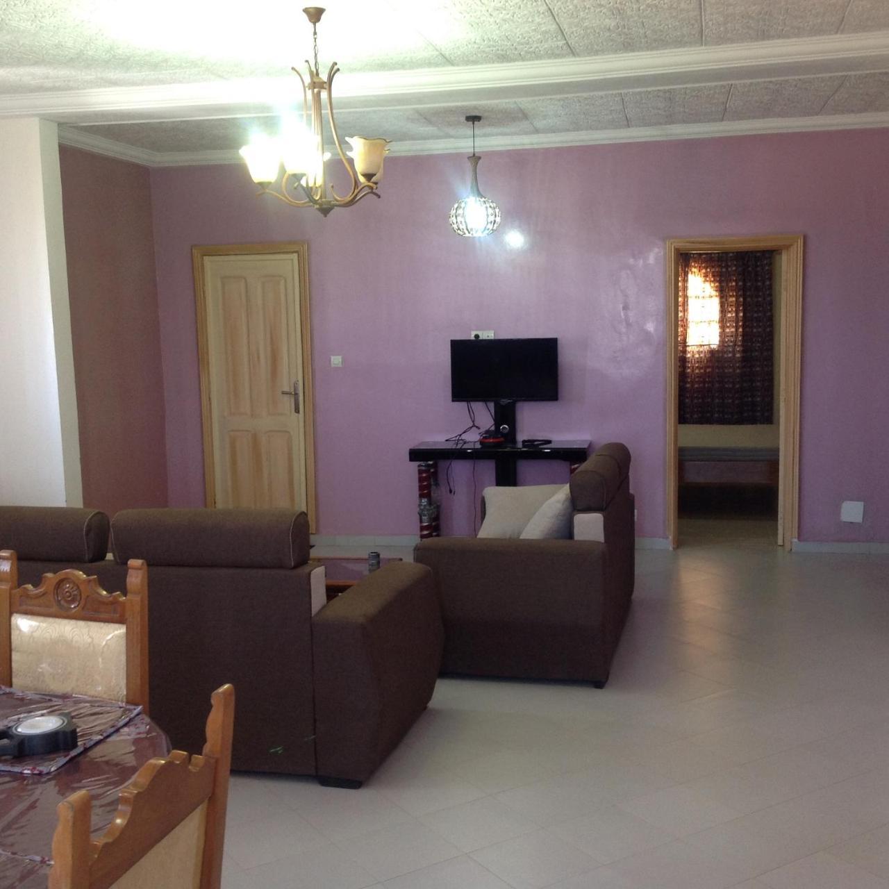 Chez Mimi Appartement Toubab Dialaw Buitenkant foto
