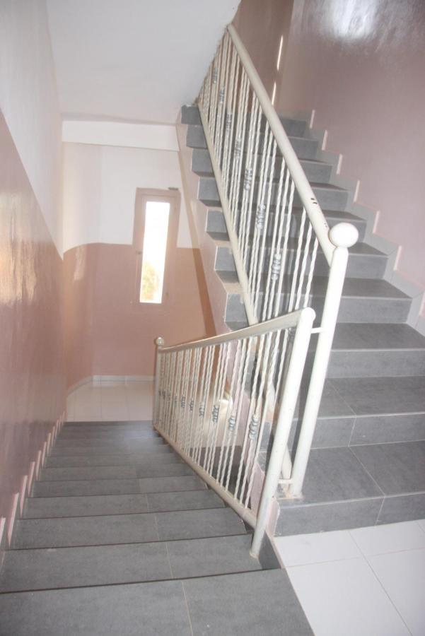Chez Mimi Appartement Toubab Dialaw Buitenkant foto