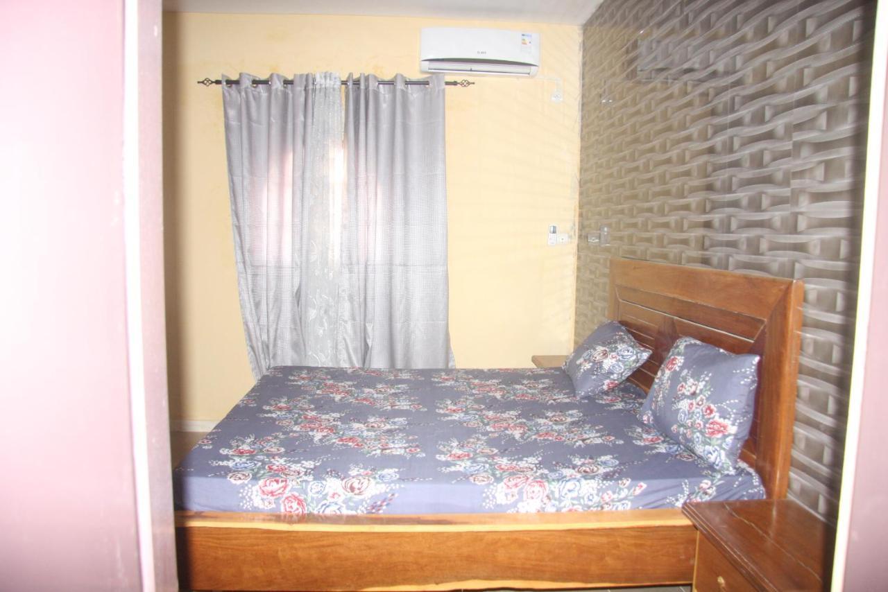 Chez Mimi Appartement Toubab Dialaw Buitenkant foto